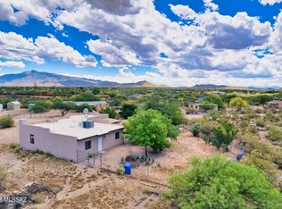 9890 S Tewa Trl, Vail, AZ 85641