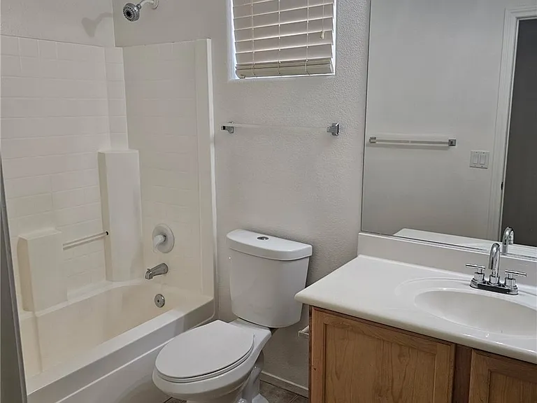 10922 Moonbeam Glow Ln — Photo 11