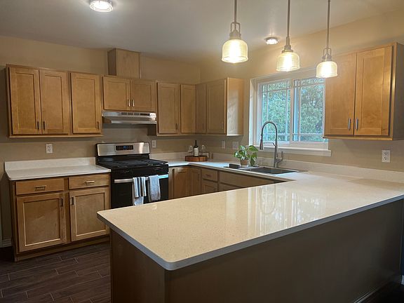 5th image of 4524 Rhea Ln