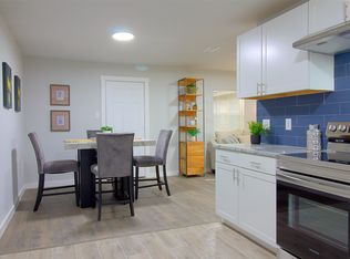 2705 Roberts Cir, Arlington, TX 76010