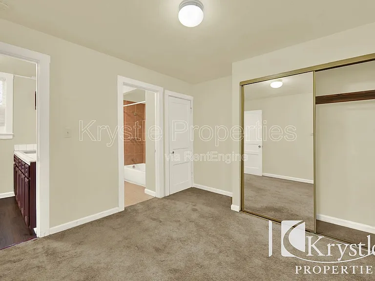 505 Hichborn St #B — Photo 16