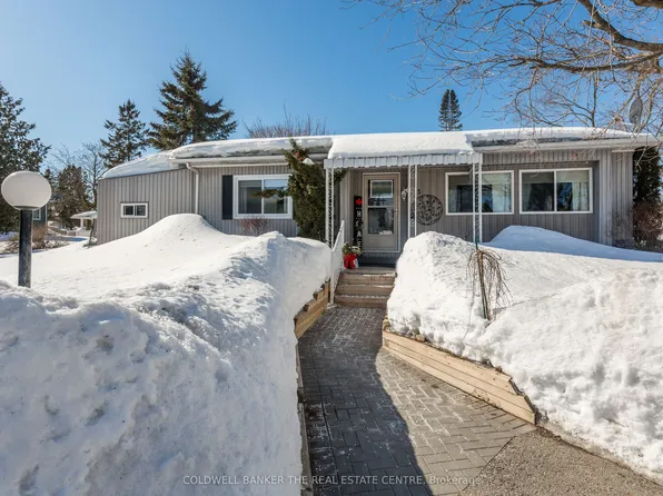 5 Broadway Ave, Innisfil, ON L9S 1M9