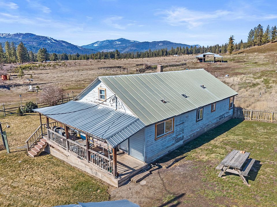 1st image of 3031 Hall Creek Rd