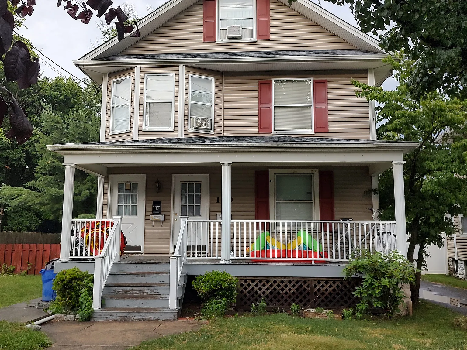 4 bed, $3,150 — Photo 1