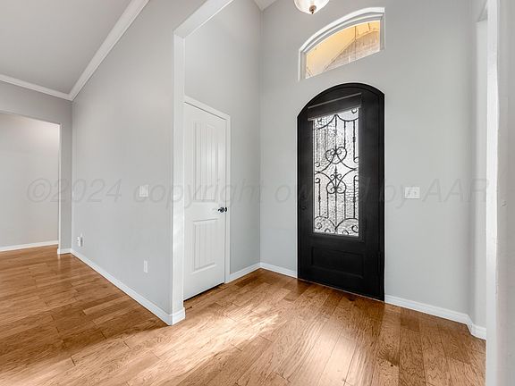 5th image of 8832 Paintbrush Dr