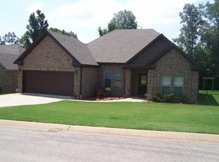 3601 Burdyshaw Dr, Jonesboro, AR 72405