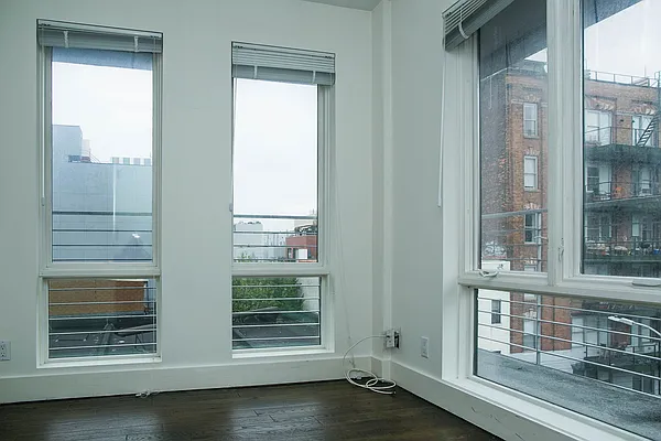 Rented by Nooklyn NYC LLC | media 25