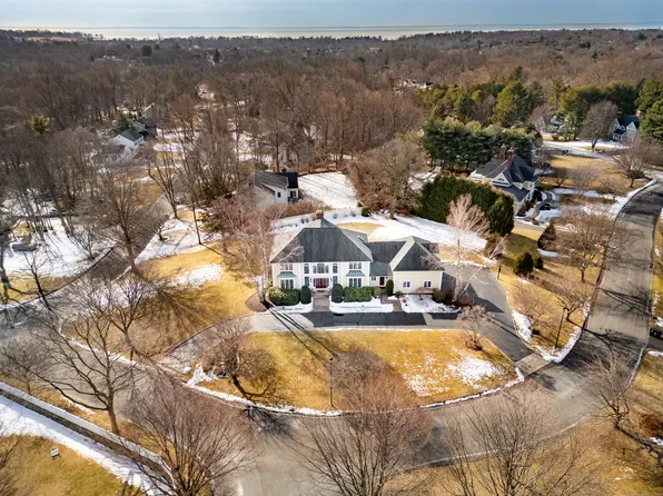 99 Range Road, Fairfield, CT 06890