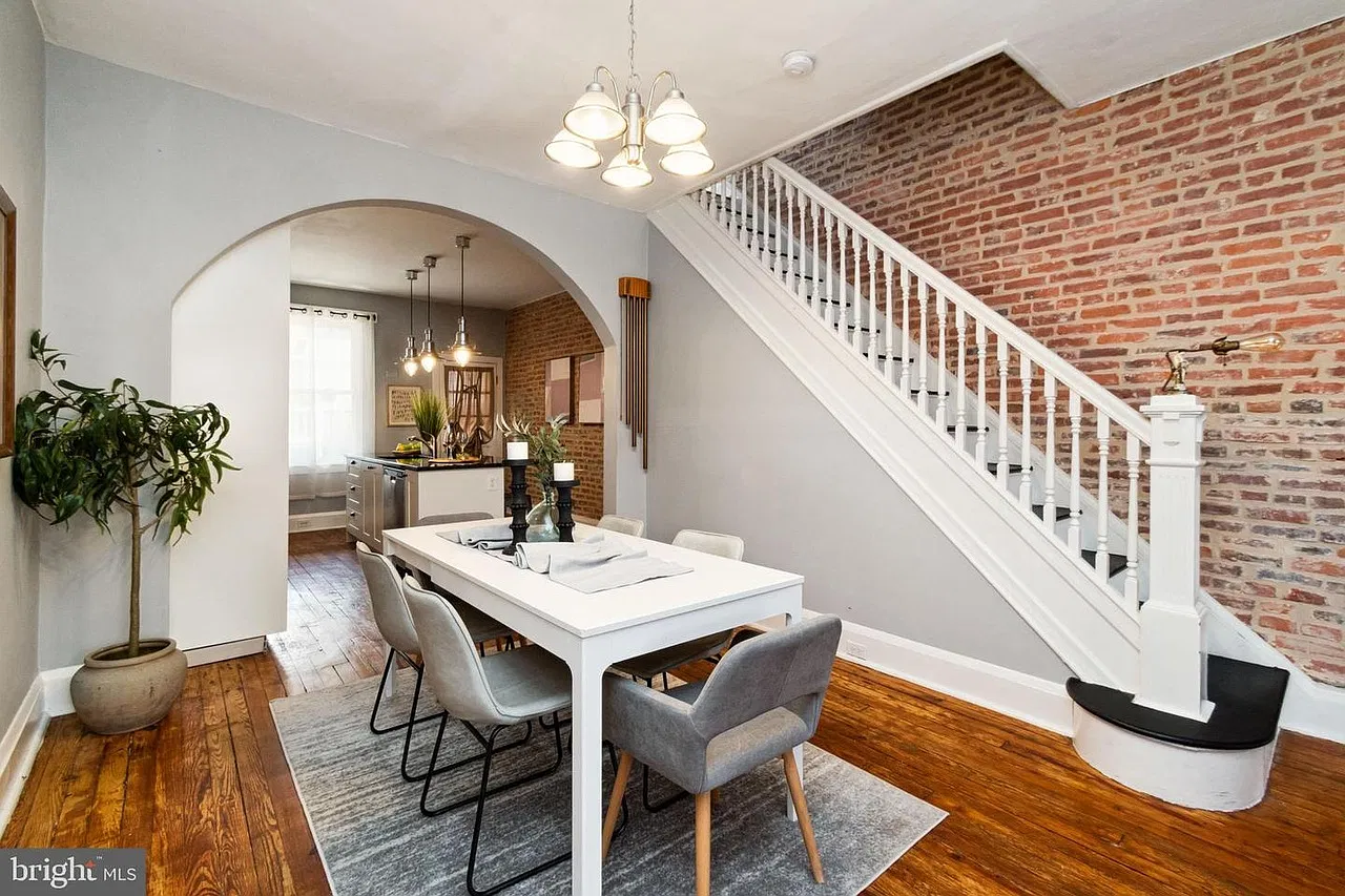 2 bed, 1524 sqft, $2,450 — Photo 3