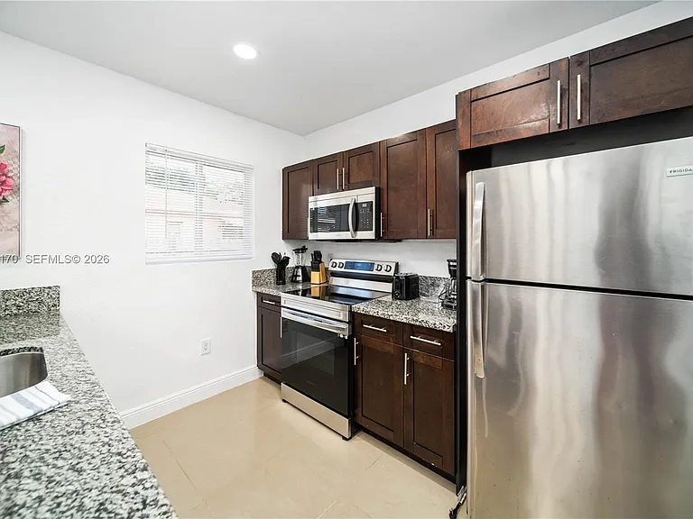 1250 NE 110th St #1250 — Photo 16