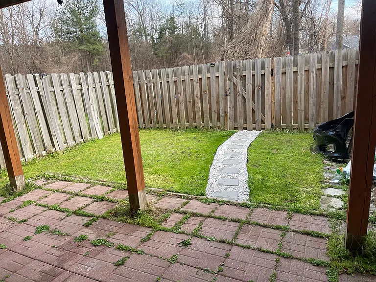 507 Stafford Glen Ct — Photo 13