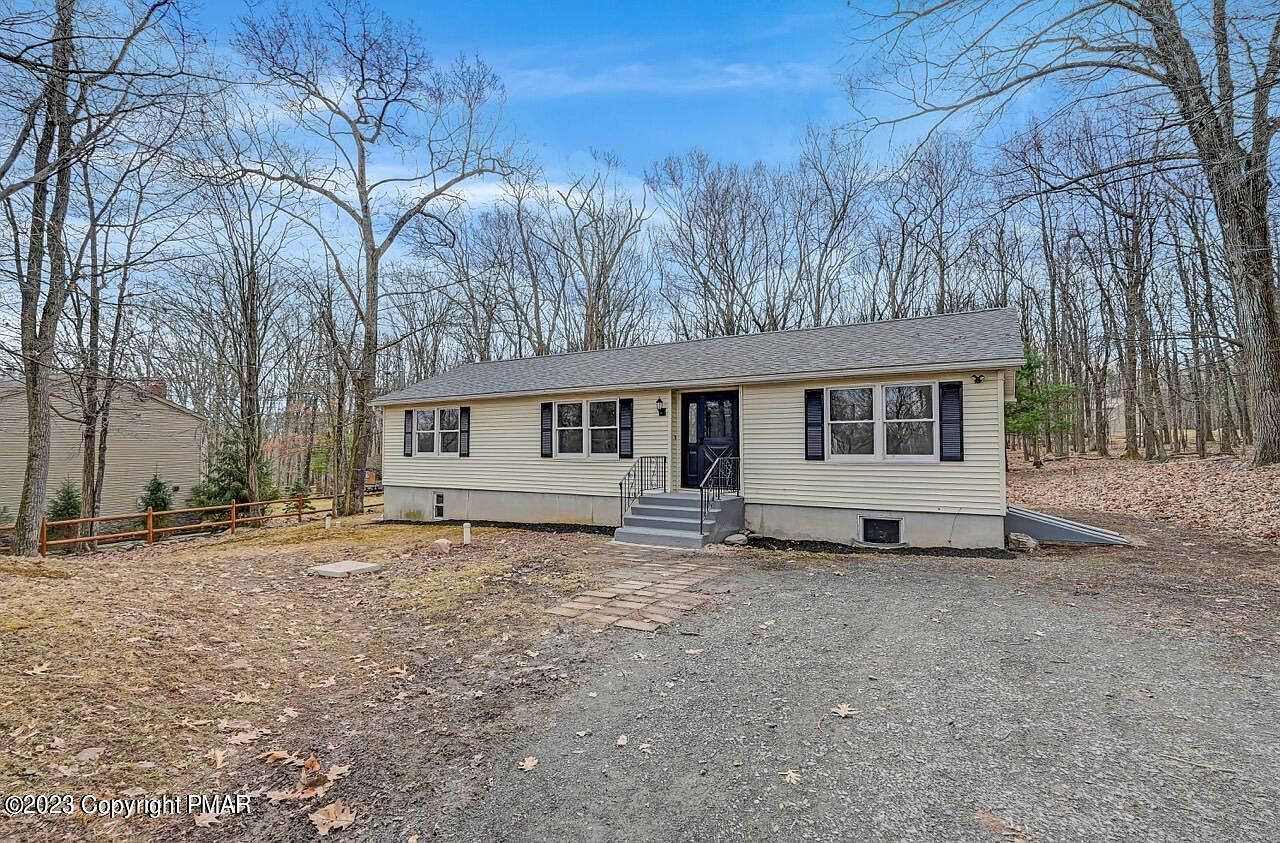 3216 Lake View Dr, Henryville, PA 18332 | Zillow