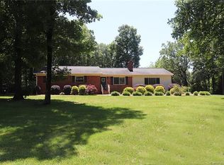 1717 Marlwood Cres, Charlotte, NC 28227