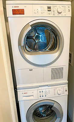 Rented by Sidewalk Realty LLC | media 26