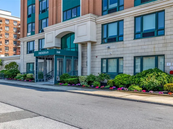260 W Broadway #2G, Long Beach, NY 11561