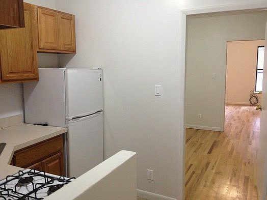 1st image of 2131 1st Ave APT 2