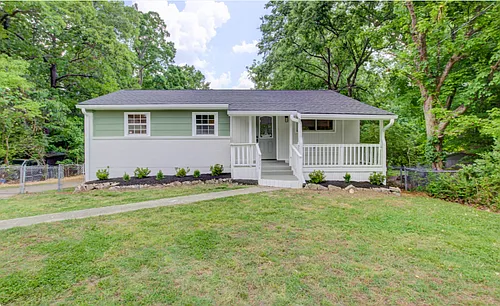2024 Lintwood Dr Photo 1