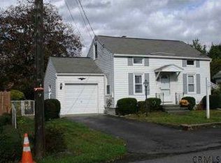 34 Rooney Ave, Albany, NY 12205