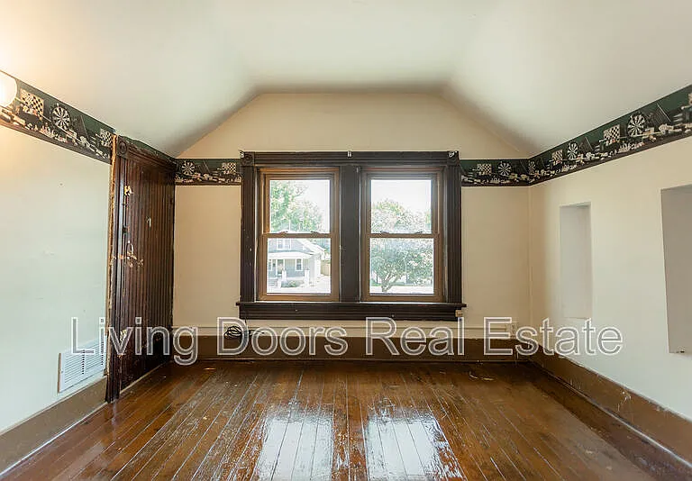 1025 N 8th St — Photo 23
