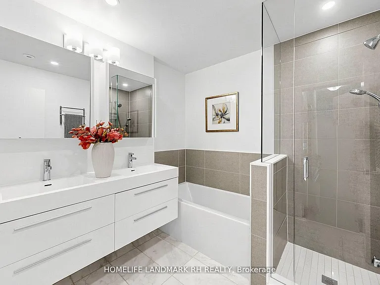 270 Davenport Rd #Townhouse 6 — Photo 23