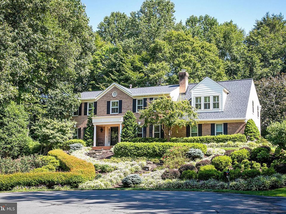 1st image of 6093 Arrington Dr