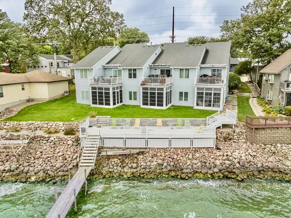 1028 Highway 71 S #201, Okoboji, IA 51355