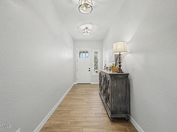 5th image of 19088 E AUBREY GLEN Road
