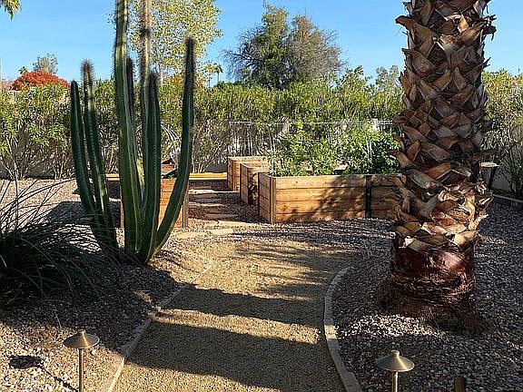 Organic Garden w Sprinklers