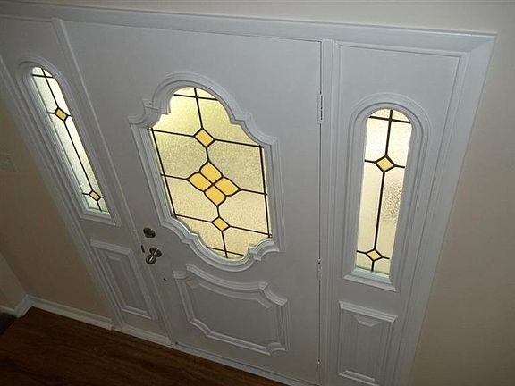 3rd image of 3905 Hope Ln