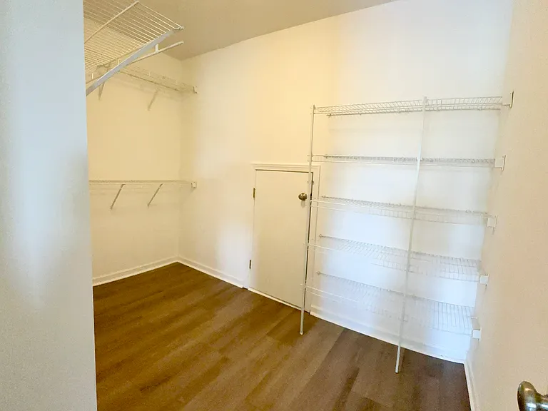 344 Winslow Ave — Photo 12