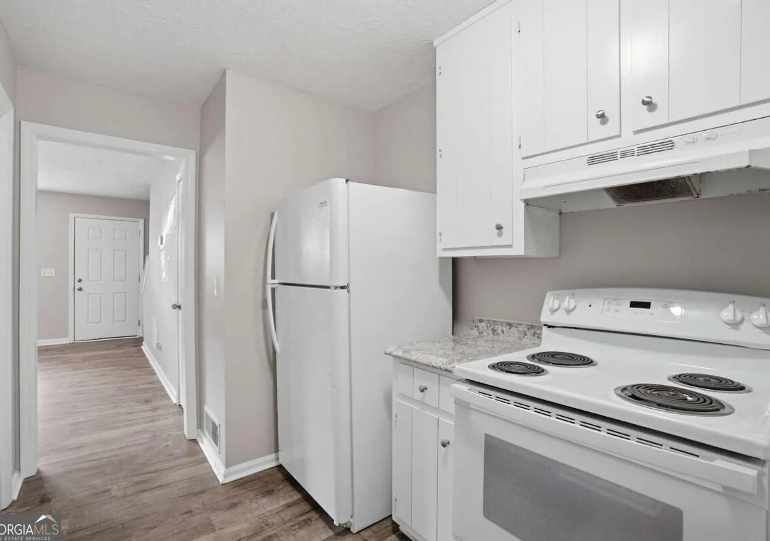 5342-5344 Ridgemere Court — Photo 4