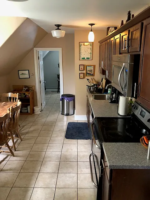 2 bed, 1000 sqft, $2,450 — Photo 2