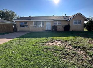 104 Ruth St, Clovis, NM 88101