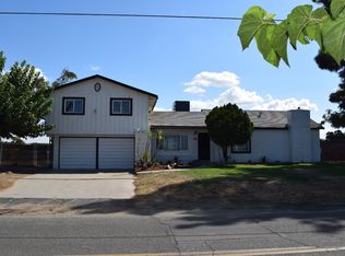 1284 N Valentine Ave, Fresno, CA
