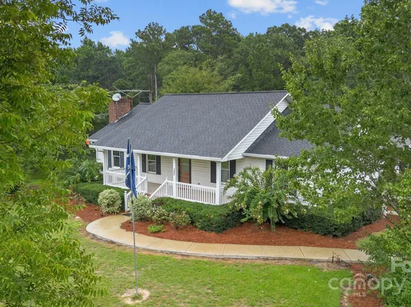 1895 S Arant St, Pageland, SC 29728
