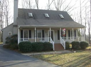 1917 Porters Mill Ln, Midlothian, VA 23114