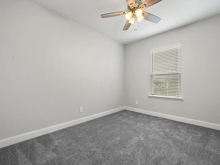 2355 Spring Park Blvd — Photo 34