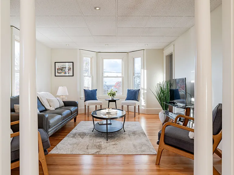 50 Montreal St #3 — Photo 10