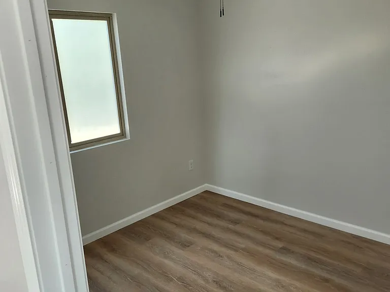 155 Fisher Ct #1 — Photo 9