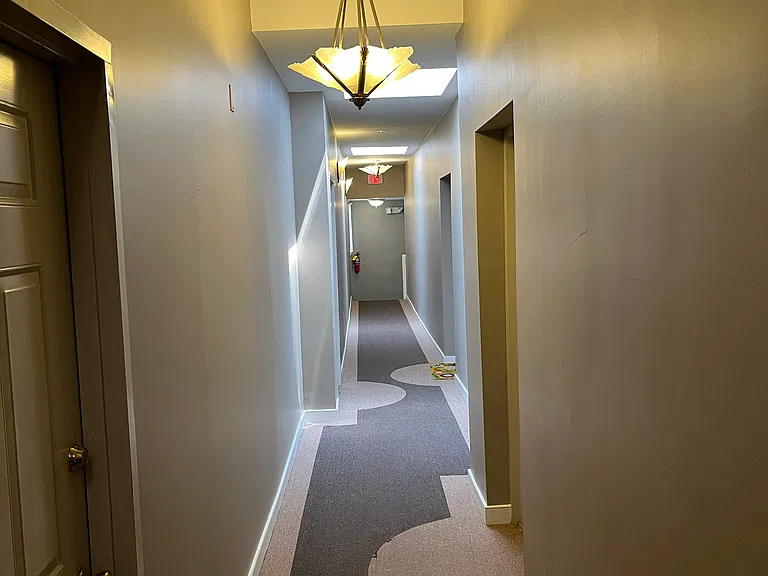 74 S Market St #74B — Photo 10