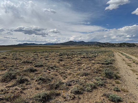 3rd image of 4013 Highway 28