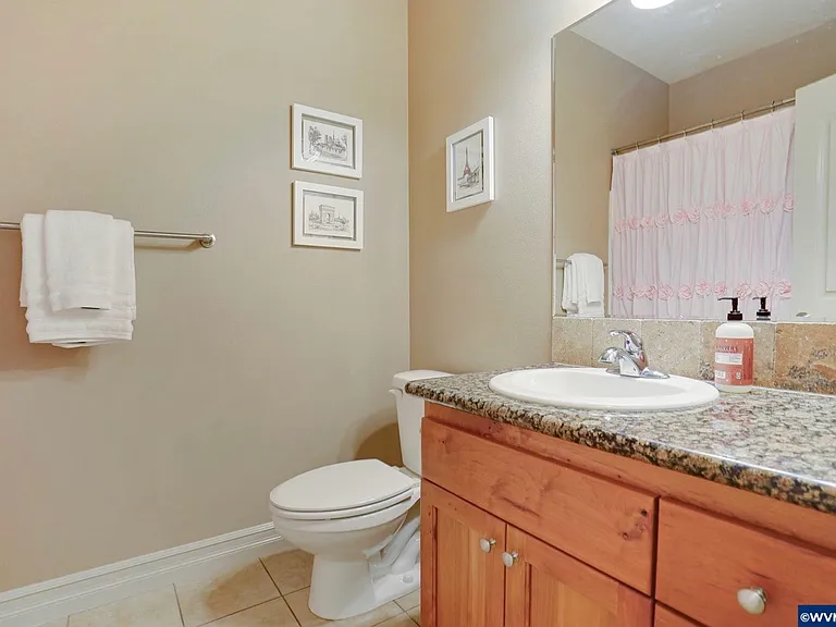2078 SW Kendra St — Photo 11