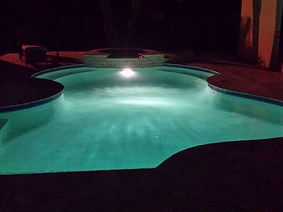 4th image of 2411 Huntington Blvd