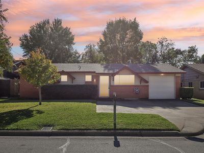 937 Dee Ln, Bedford, TX, 76022