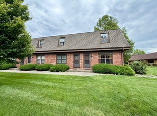5 Evergreen Circle #A, Savoy, IL 61874
