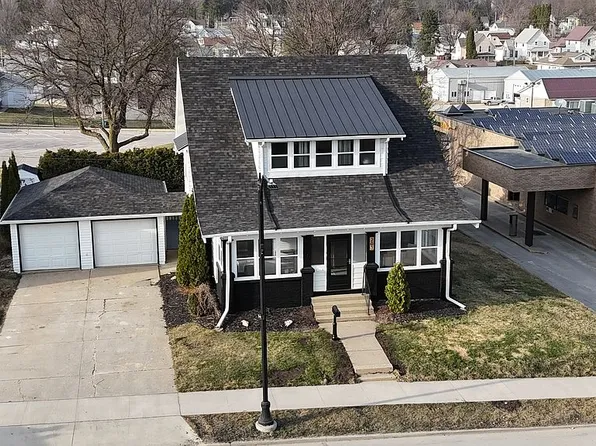 203 W Main St, Waukon, IA 52172