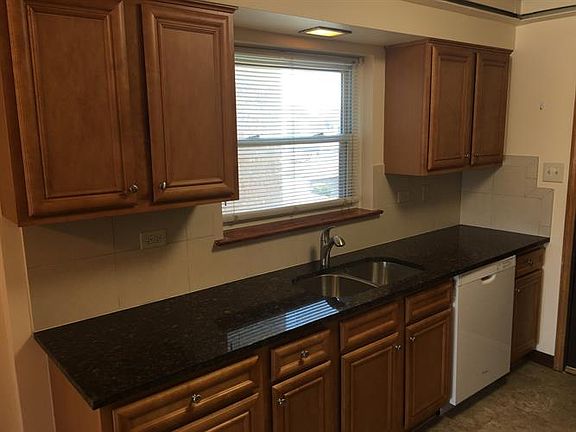 3rd image of 7935 W Belmont Ave #2