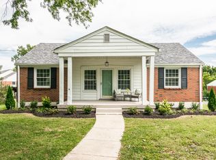 2301 Ridgecrest Dr, Nashville, TN 37216