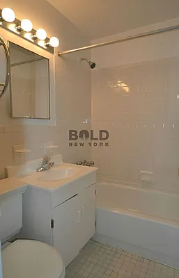 Rented by Bold New York | media 6
