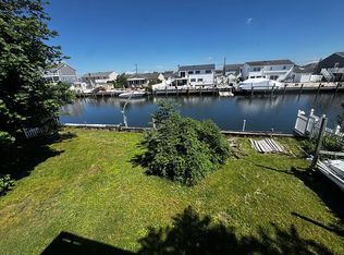18 Tobago Ave, Toms River, NJ 08753